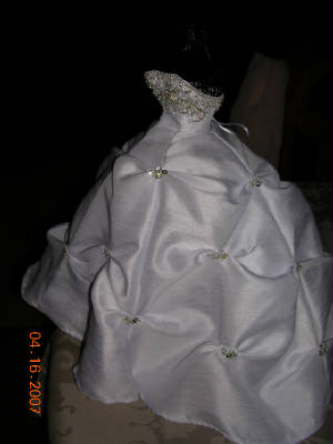 saraweddinggown.jpg